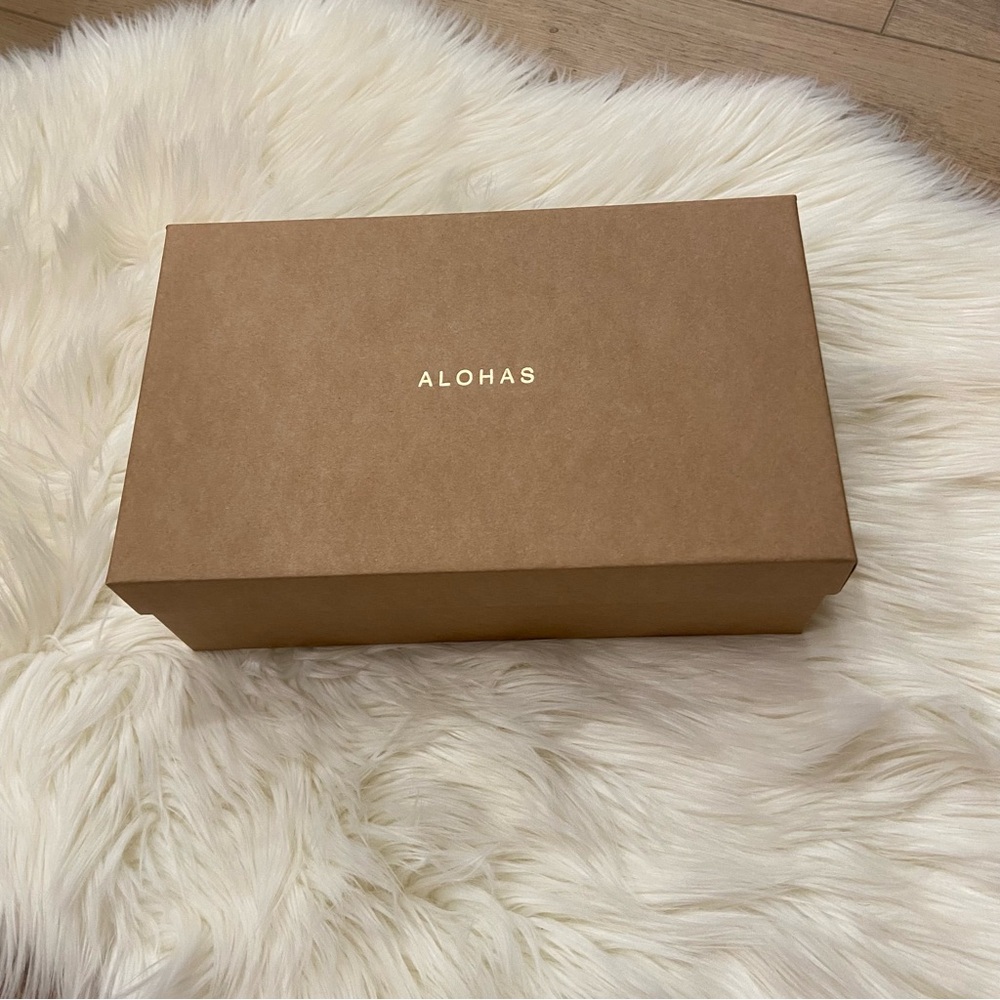 NIB Alohas Goldie Sandal - Picture 9 of 11